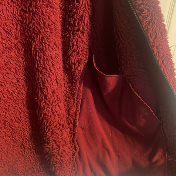 Victoria's Secret PINK burgundy full zip sherpa size XS - Picture 10 of 11